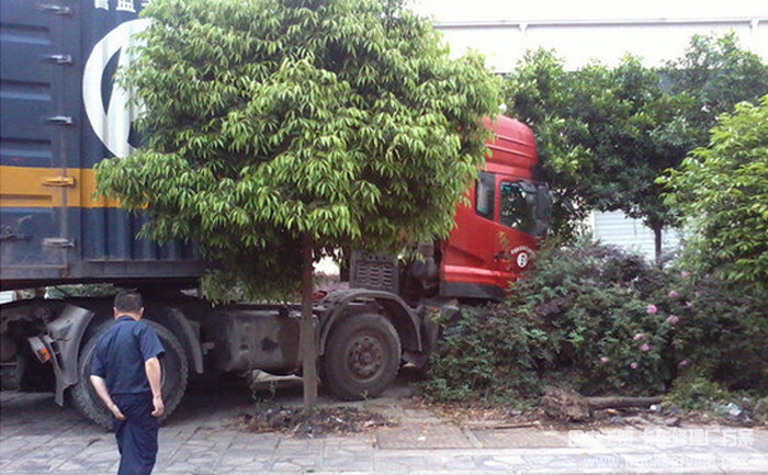 卡车维修厂管理规范5 卡车维修厂管理规范5